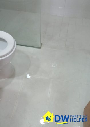 bathroom-cleaning-dw-part-time-helper-singapore-condo-marina-bay-1