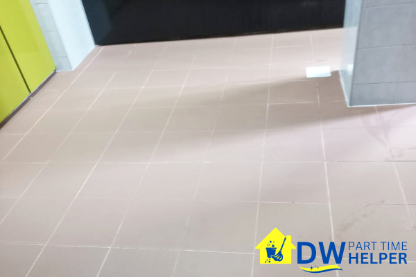 ceramic-tile-polishing--photo-dw-part-time-helper-singapore