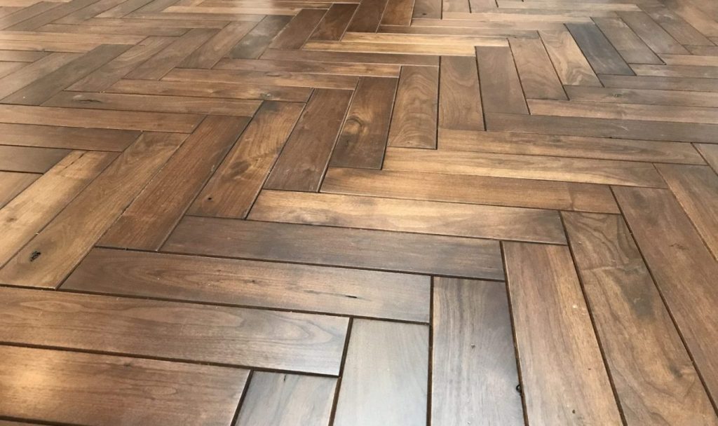 parquet-flooring-dw-part-time-helper-singapore