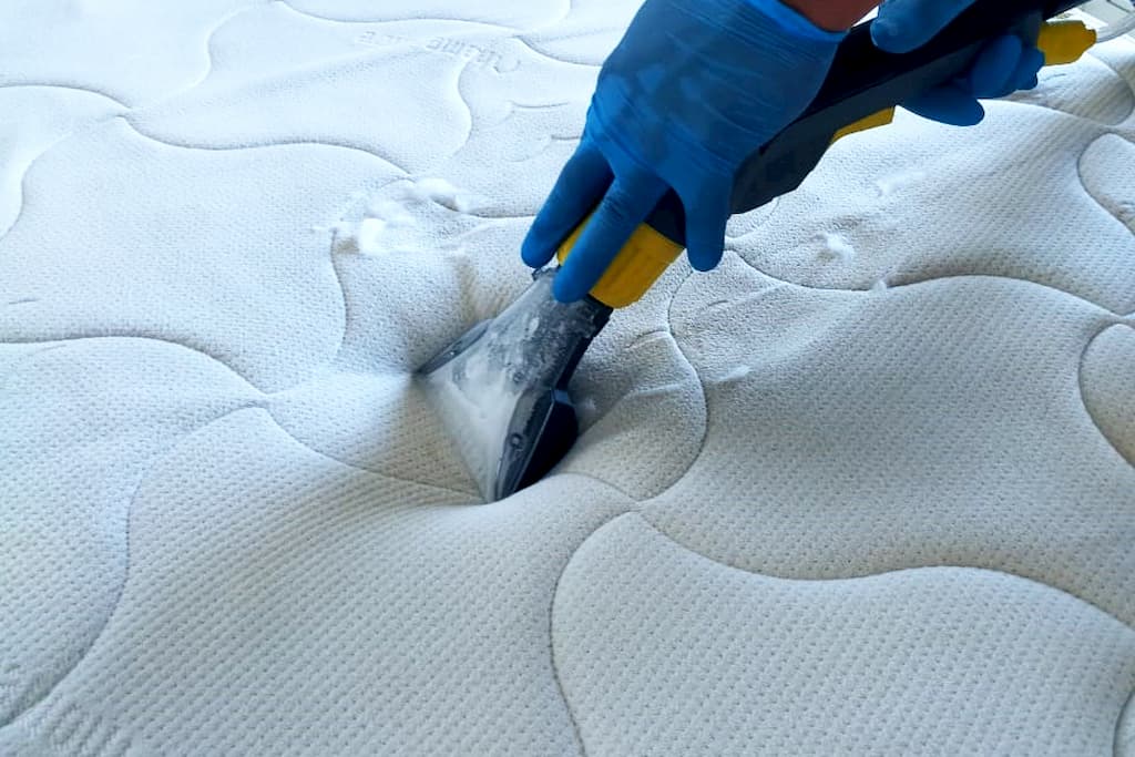 shampooing-step-dw-part-time-helper-singapore