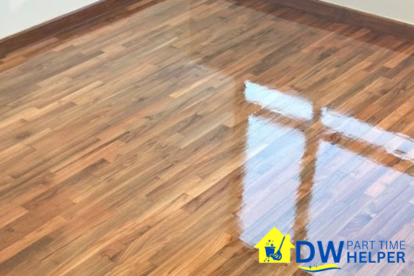 wood-floor-polishing-photo-dw-part-time-helper-singapore