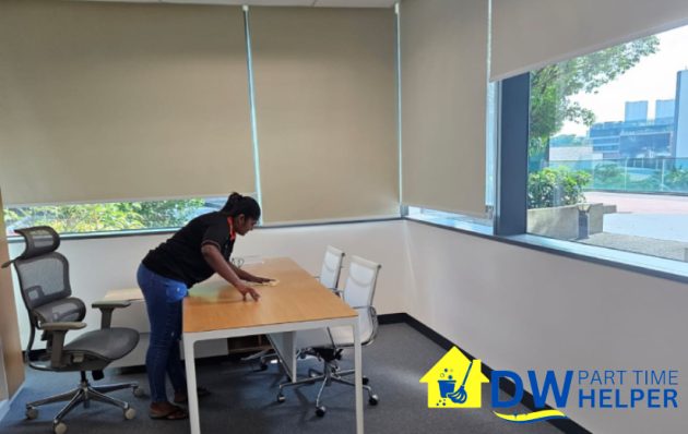 featured-image-cleaning-office-table-boost-productivity-with-part-time-office-cleaning-dw-part-time-helper-singapore