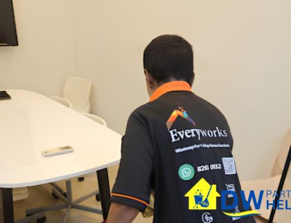 office-cleaning-picking-the-right-office-cleaning-company-office-cleaning-dw-part-time-helper-singapore