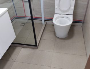 bathroom-cleaning-post-renovation-cleaning-dw-part-time-helper-singapore-hdb-punggol-1