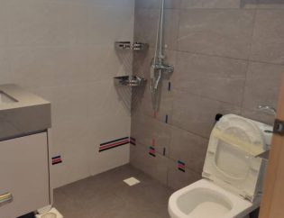 bathroom-post-renovation-cleaning-services-dw-part-time-helper-singapore-hdb-sengkang-1