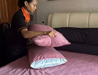bedroom-home-cleaning-dw-part-time-helper-singapore-hdb-yishun-00